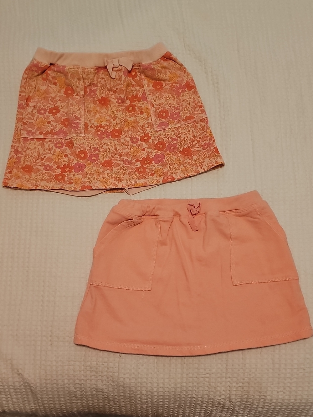 Girls' Peach Floral and Solid Skort Set